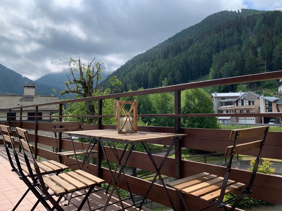 White Rock Apartamento Ponte Di Legno Exterior foto